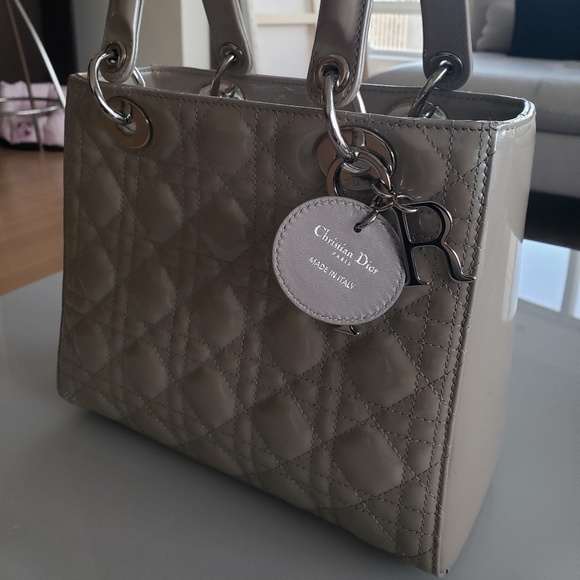 Christian Dior - LADY DIOR CALFSKIN BAG (MEDIUM) - Picture 3 of 6